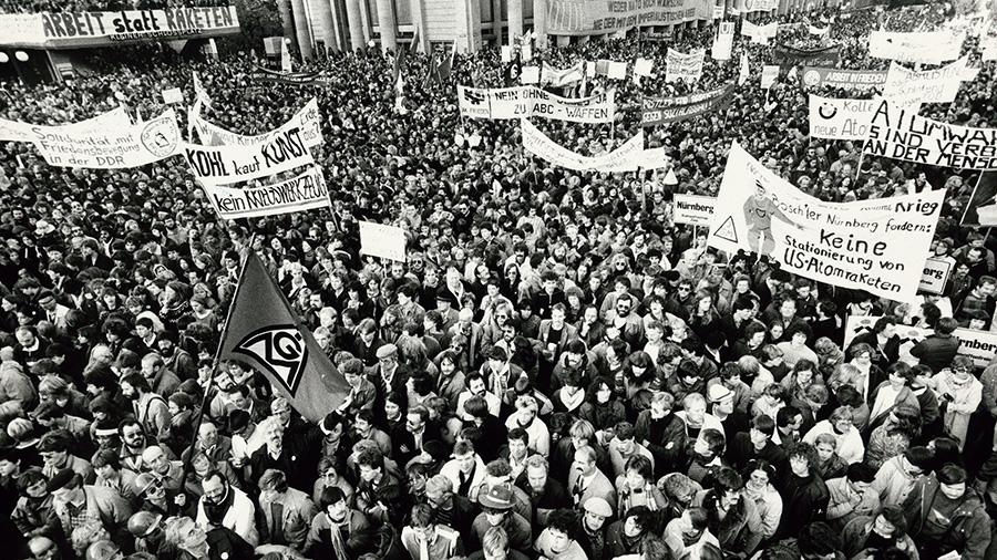IG-Metall-Geschichte-demo-schwarzweiss