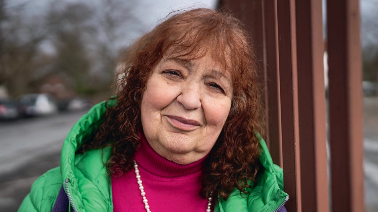 »Ich habe zum Arbeitgeber gesagt, entweder wir bekommen 50 Cent mehr oder wir streiken.«<br/><br/>– Irina Vavitsa, Geb. 1950, Taschkent, ehem. Sowjetunion / heute Usbekistan