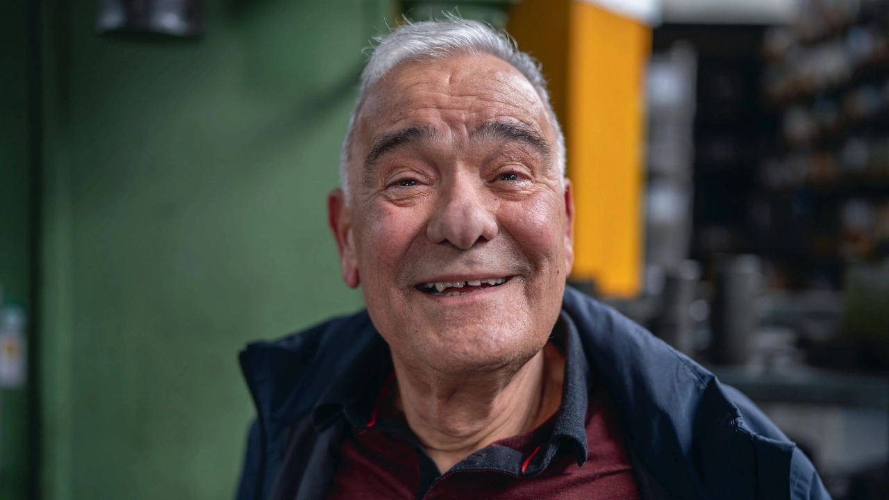 »Ich wollte nicht nur die Ausländer vertreten. Entweder bin ich Gewerkschafter für alle oder ich lasse es bleiben.«<br/><br/>– Pat Klinis, Geb. 1943, Athen, Griechenland