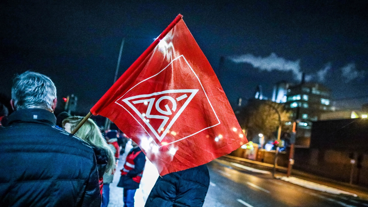 Nachtaktion - Tarifrunde Stahl 2019 in Duisburg