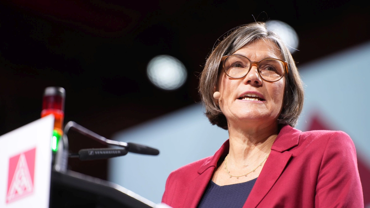 Christiane Benner auf dem .25 Ordentlichen Gewerkschaftstag der IG Metall in Frankfurt am Main.