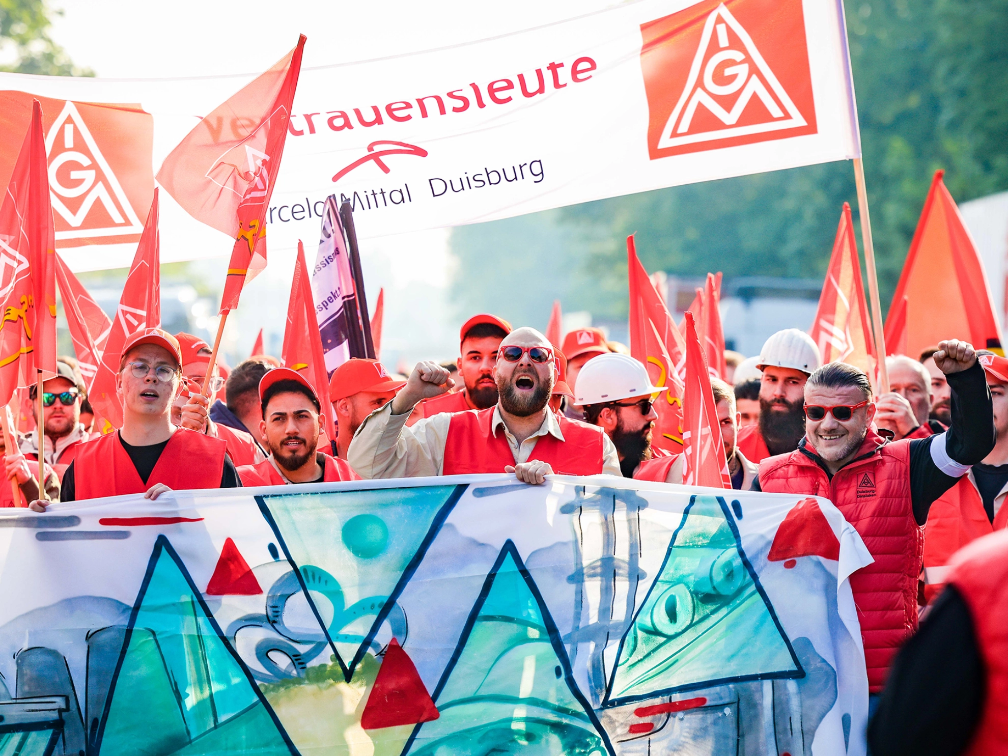 Tarifrunde Eisen und Stahl: Warnstreik Thyssenkrupp Steel Duisburg