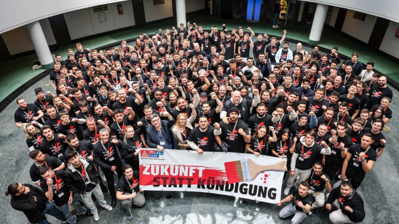 Stahl Gruppenbild Lichthof JAV BR Tagung 2025